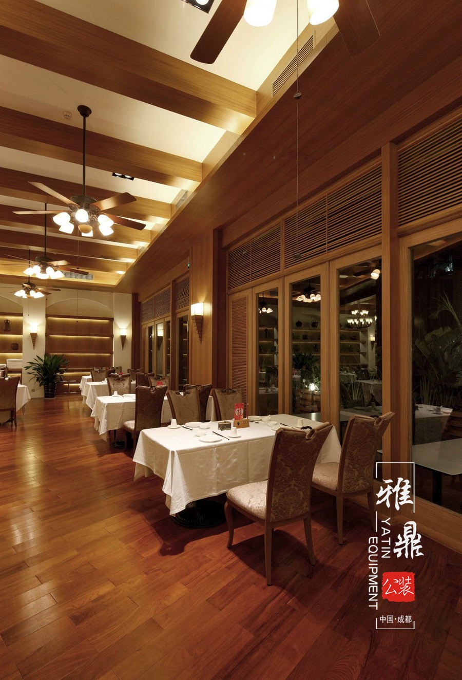 雅鼎公装餐厅装修设计案例：东苑王府酒楼中餐厅装修设计（图3）