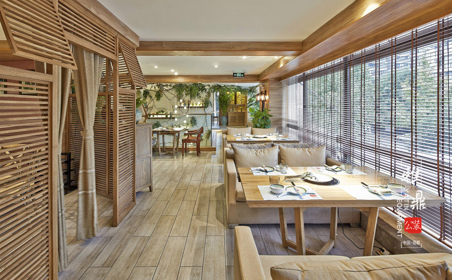 雅鼎公装餐厅装修设计案例：缘味花园主题火锅餐厅装修设计（图2）