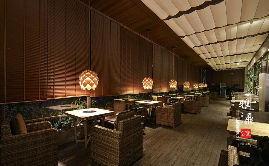 雅鼎公装餐厅装修设计案例：缘味花园主题火锅餐厅装修设计（图11）