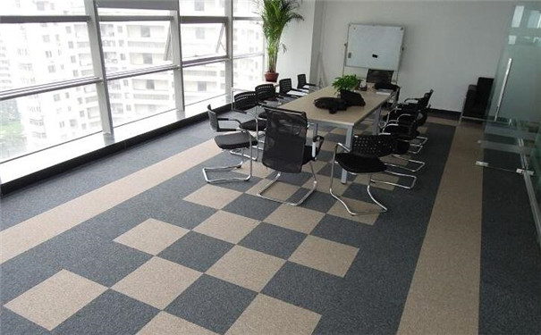 办公室公装设计装修中铺设地毯有哪些好处1